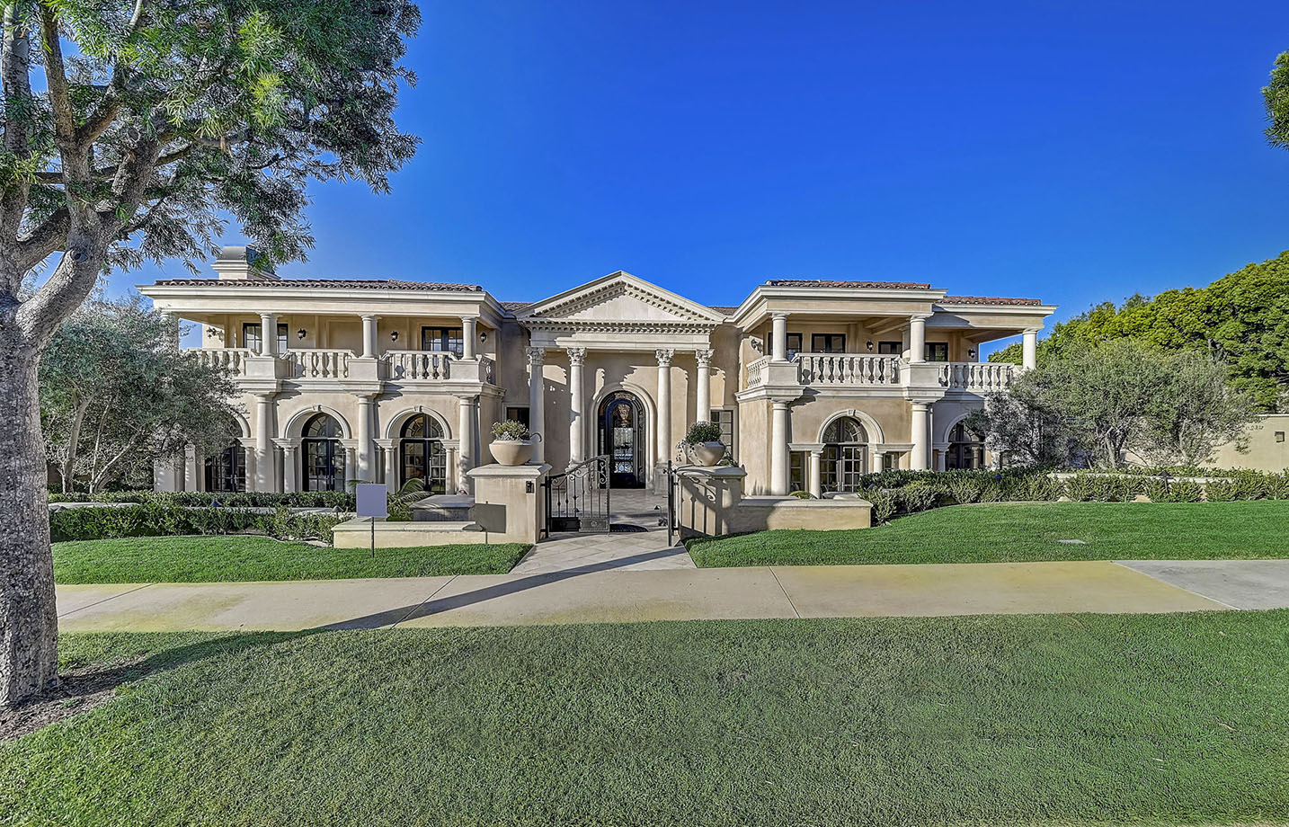 Luxury Real Estate